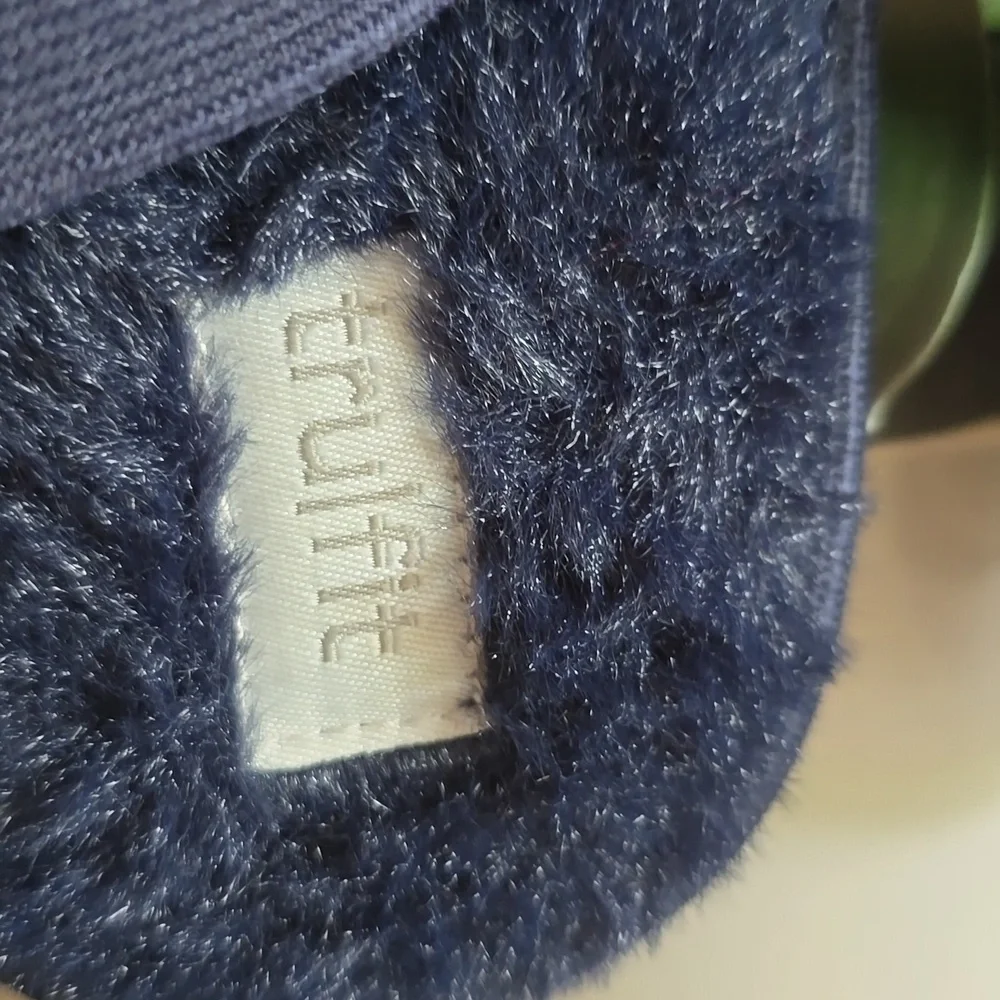 TruFit Kid's Cozy Bedroom Slippers - Blue and Navy